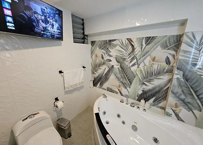Departamento Exclusivo En Con Jacuzzi Privado Y Diseno Moderno Apartment