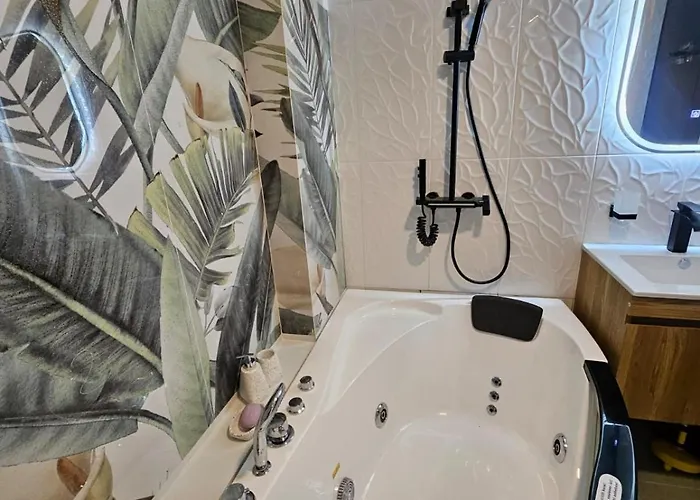 Departamento Exclusivo En Con Jacuzzi Privado Y Diseno Moderno Apartment
