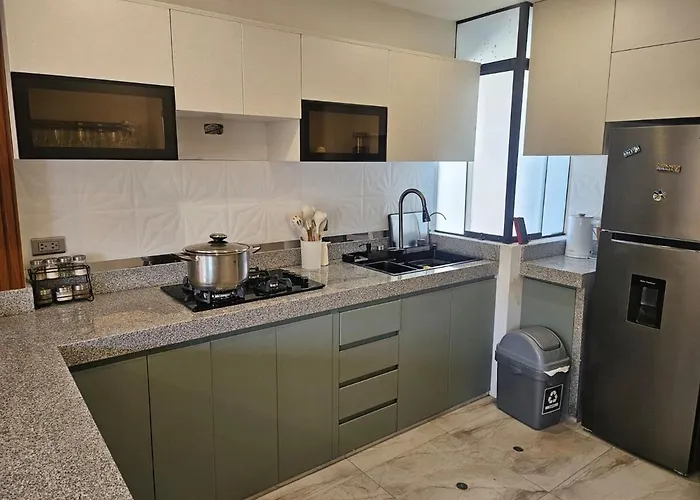 Departamento Exclusivo En Con Jacuzzi Privado Y Diseno Moderno * Cusco